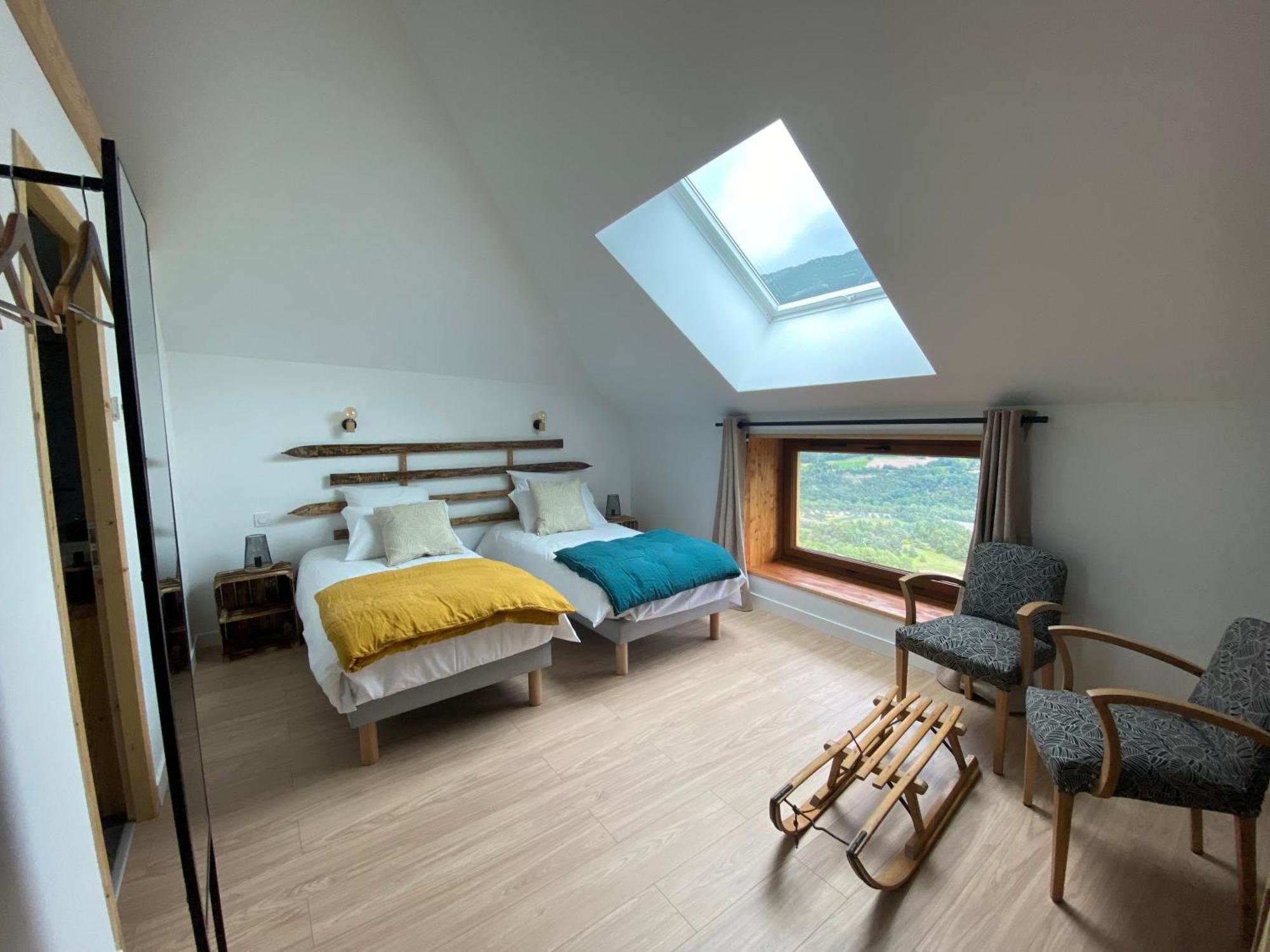Bed and Breakfast Le Couleau Шатору-лез-Альп Экстерьер фото